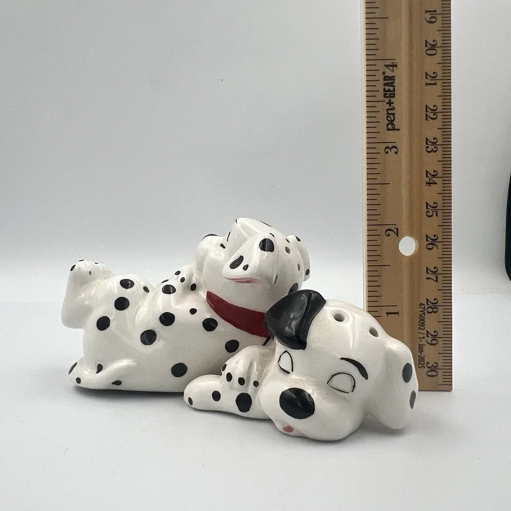 Westland Giftware 101 Dalmations Puppy Magnetic Ceramic Salt & Pepper Shakers